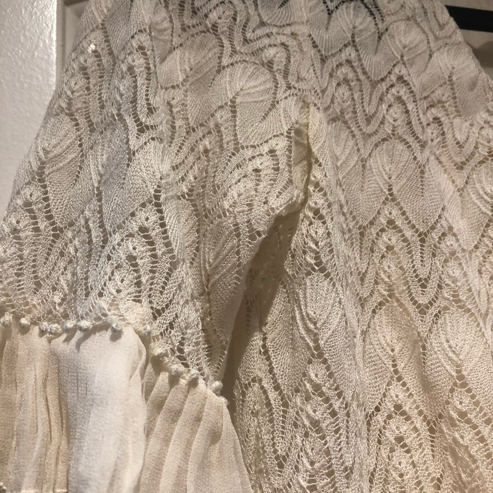 *SOLD* Phillip alum 3.1 cream sweet lace top - Picture 3 of 7